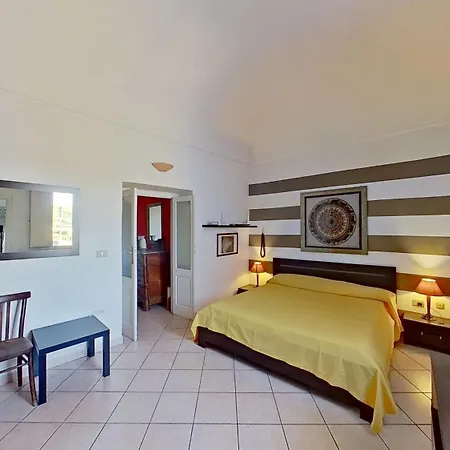 Residenza Geppy - Downtown With Terrace Overlooking The Sea Сорсо