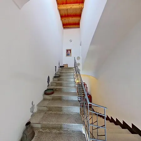Дом отдыха Residenza Geppy - Downtown With Terrace Overlooking The Sea *